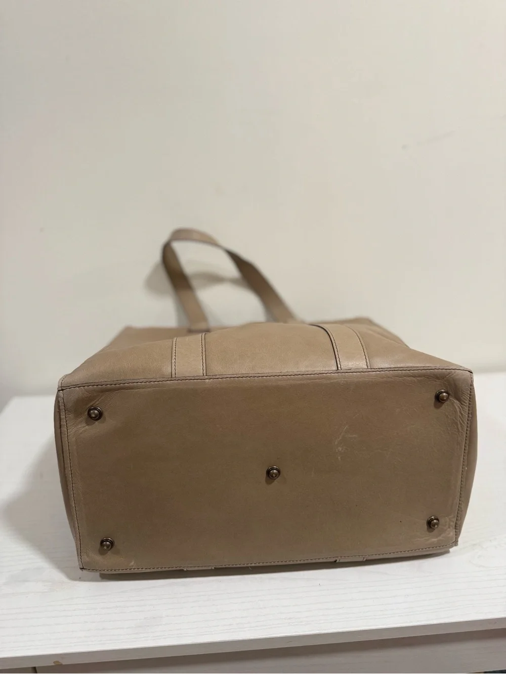 Men's Leather Duffel Tote in Taupe - Classic Everyday Carry